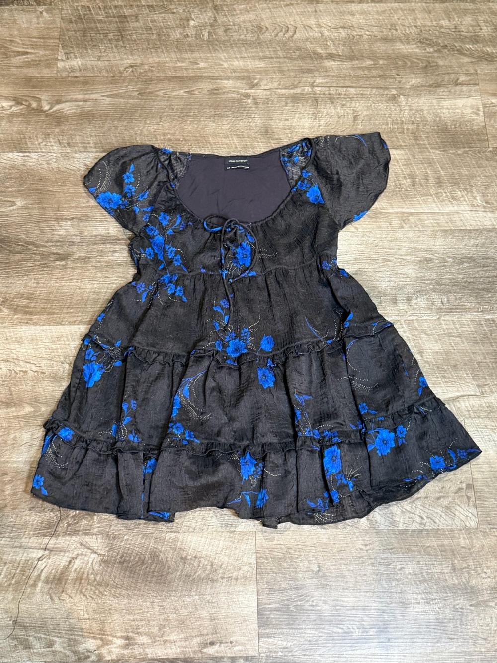 Urban Outfitters Women’s Mini Dress Bea Black Blue Floral Tier Frock Size M-M